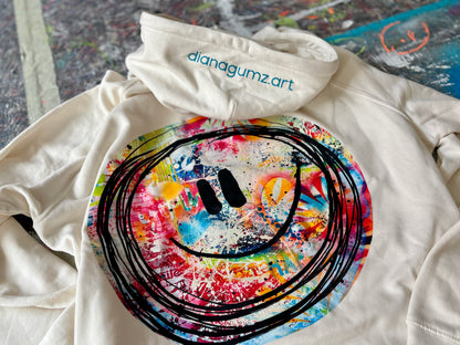 Hoodie „Smiley“ – Ein Lächeln zum Mitnehmen