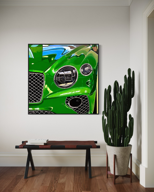 GREEN