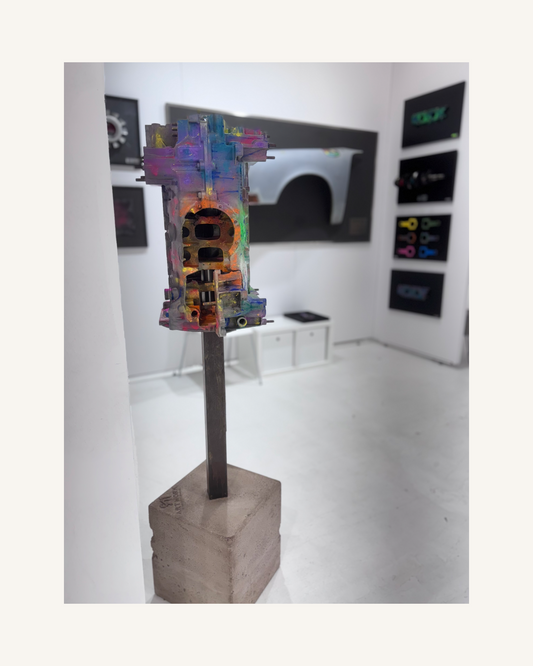 Porsche 911 Emaille RSR Motorblock Skulptur 0