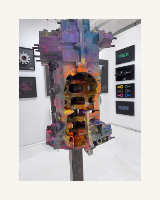 Porsche 911 Emaille RSR Motorblock Skulptur 1