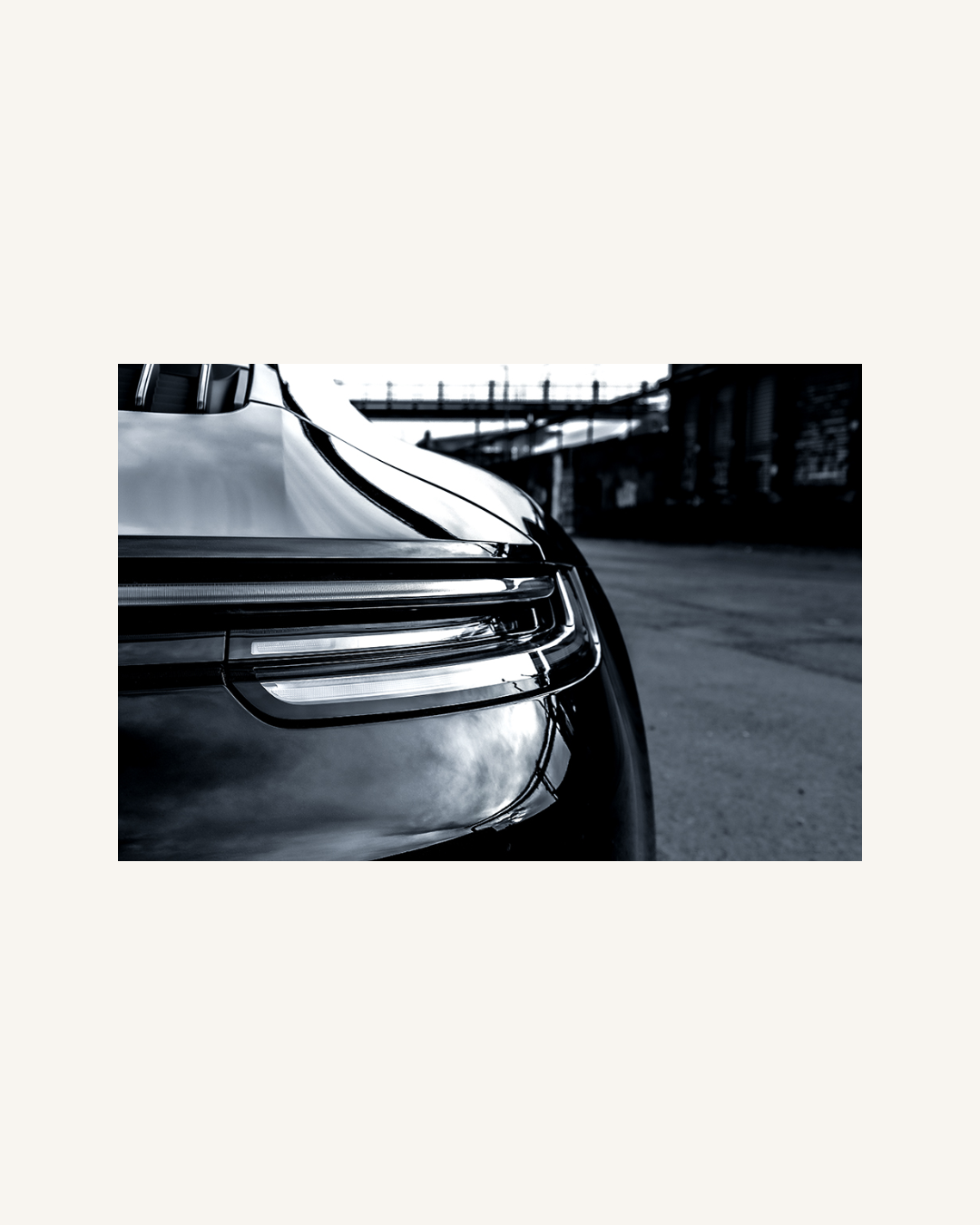 Porsche 911/992, black 0