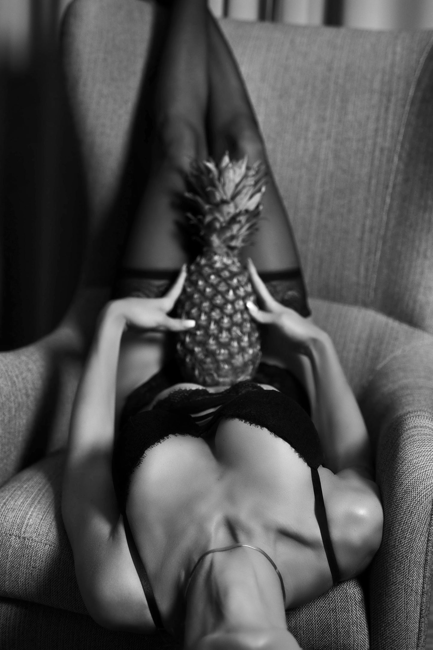 Poster PINAPPLE TEMPTATION
