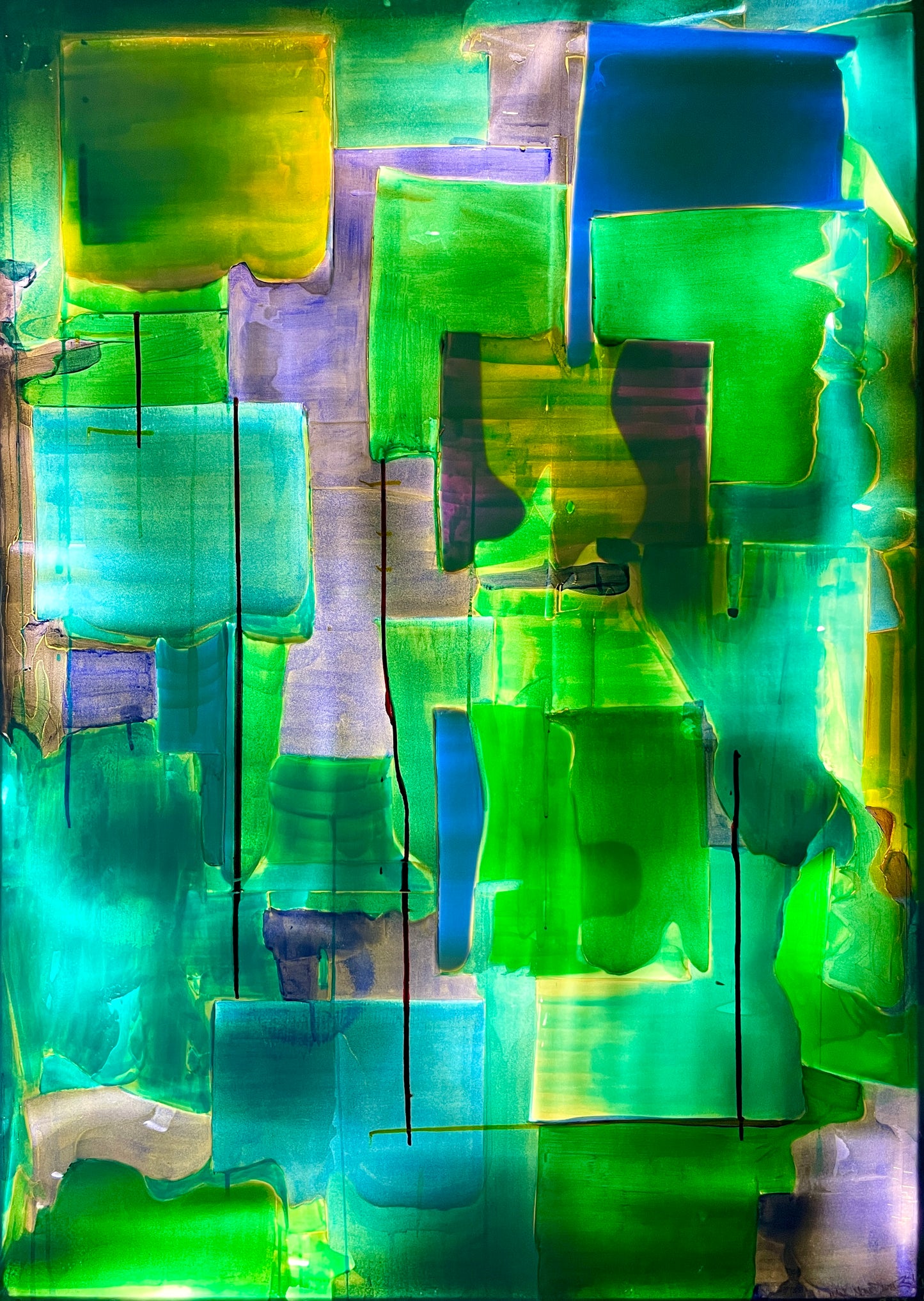 GREEN